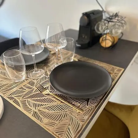 Joli F2, 7 Min De La Gare Appartement